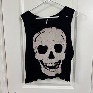 Chic Black and White Graphic Tee